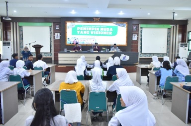 Wawako Diza Buka Bimtek Kepemimpinan Ketua OSIS Jenjang SMP se-Kota Jambi
