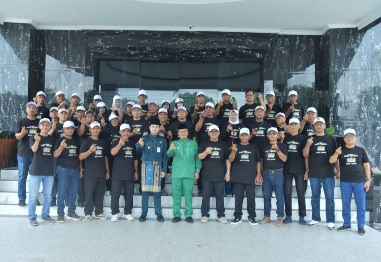 Pemkot Jambi Berangkatkan Ketua RT Pilot Project Kampung Bahagia Ke Kota Bengkulu